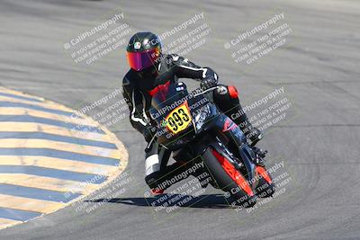 media/Apr-15-2022-Apex Assassins (Fri) [[9fb2e50610]]/Trackday Level 2/Session 2/Turns 9 and 10 Set 1/